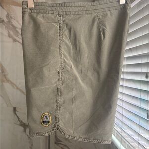 DARK SEAS🫒 olive color